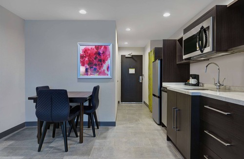 Ellendale Hotel | Home2 Suites by Hilton Memphis Wolfchase Galleria