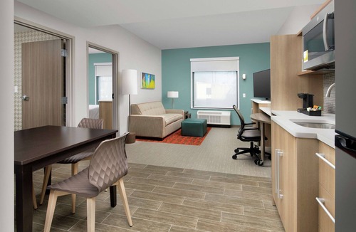 Asheville Hotel | Home2 Suites by Hilton Asheville Biltmore Village