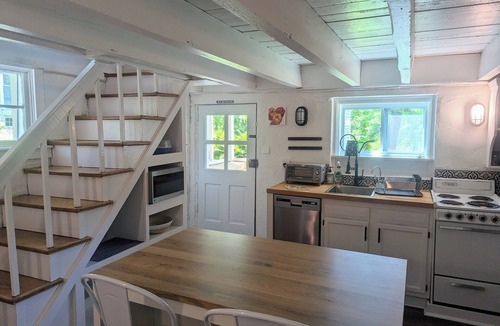 Ivy Cottage | Hometract Cottage, Historic Property, UVA/Charlottesville/Ivy