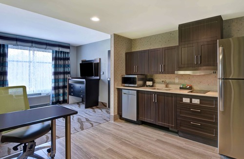 Eden Hotel | Homewood Suites by Hilton Savannah-North/Airport