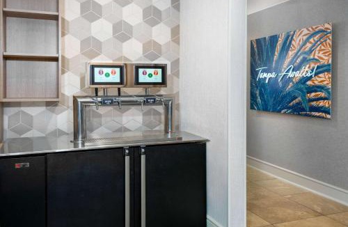 Westshore Hotel | Homewood Suites by Hilton Tampa Airport - Westshore
