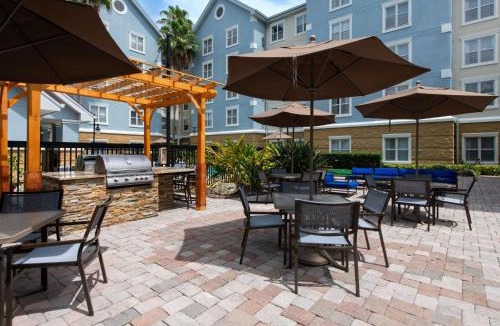 Lake Mary Hotel | Homewood Suites by Hilton Lake Mary Orlando North