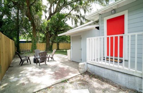Carrollwood House | Homey Cozy Newly Renovated Stylish&chic