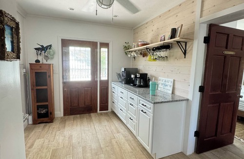 Doctor's Arm House | Honey Hole a Big Pine Key paradise, canal to Bogie Channel