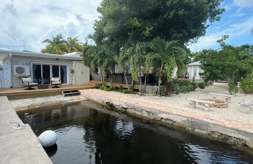 Doctor's Arm House | Honey Hole a Big Pine Key paradise, canal to Bogie Channel