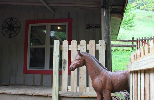 Clyde House | Horse Shoe Cottage