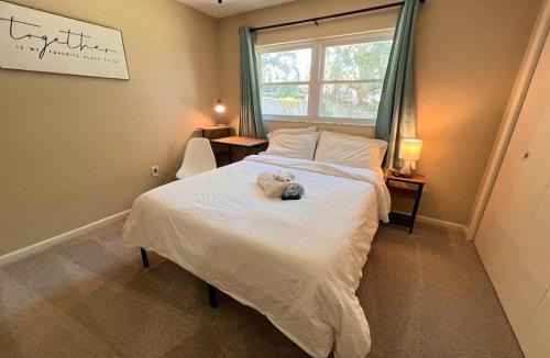 Lakeland House | Host Hubble Private Rooms in Southern Lakeland