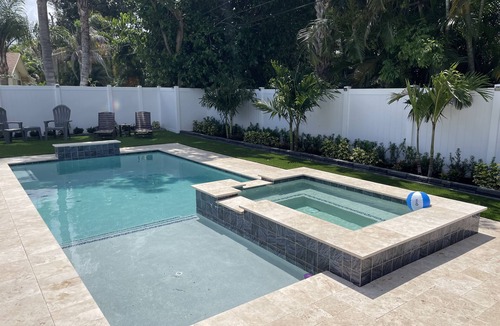 Lighthouse Point Apartment | Hot Spa - Super Clean - 8 M Drive to Beach, Restaurants, Nightlife