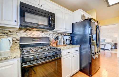 Maggie Valley House | Hot Tub, Decks & More! Serene Maggie Valley Home