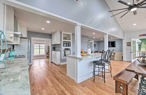 Winchester House | Hot Tub + Dock! Spacious Lakefront Retreat