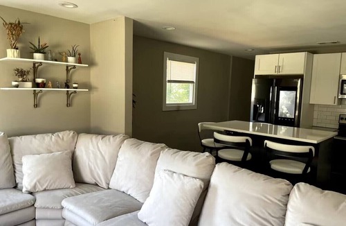 Atlanta House | Hot Tub, Fire Pit & Yard | 15 Min to Downtown
