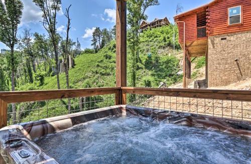 Chalet Village North House | Hot Tub, Game Room, Decks: Cabin in Gatlinburg