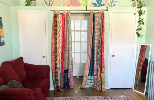 Johnson City Apartment | Hot Tub Private Studio- 1BR/1BR- Historic Tree Streets- 2 min drive to downtown