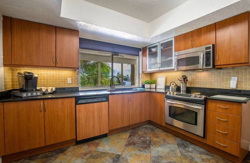 North Central Hollywood House | HOT TUB! Waterfront, Pool, Paddle-Boards