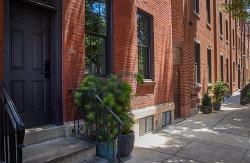 Fishtown Hotel | Hotel Anna & Bel