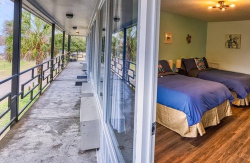 Eutawville Hotel | Hotel Double Room Pet-friendly - Hotel Double Room, Pet-friendly