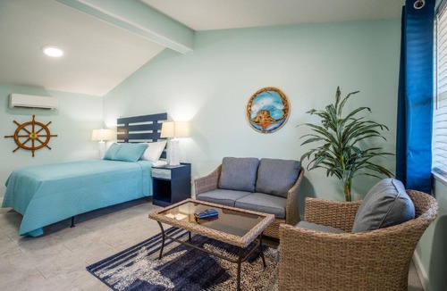 Atlantic Beach Hotel | Hotel Palms