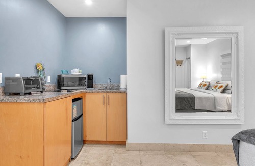 Lauderdale-by-the-Sea Hotel | Hotel Seacrest