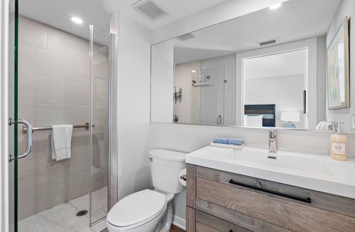 Nokomis Hotel | Hotel Studio (Second Level) - Unit D