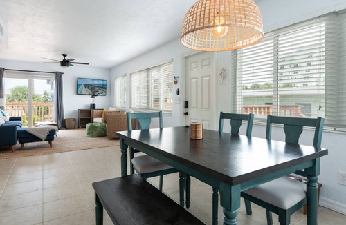 New Smyrna Beach House | House ∙ 2 bedrooms ∙ 6 guests