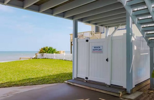 Painters Hill House | House ∙ 2 bedrooms ∙ 6 guests