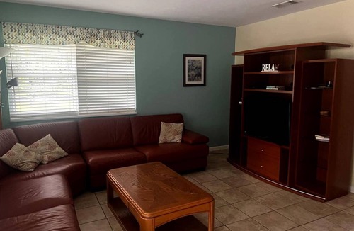 Salt Springs House | House ∙ 2 bedrooms ∙ 4 guests