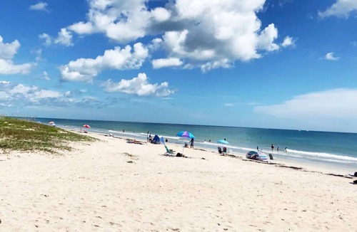 Fort Pierce Shores House | House ∙ 2 bedrooms ∙ 8 guests