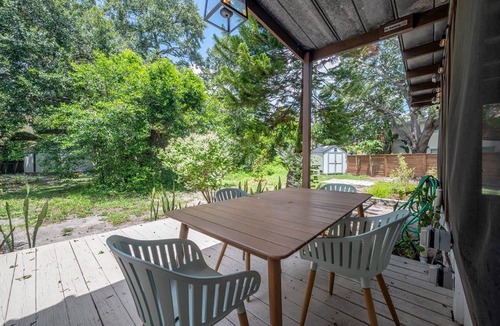 SoHo House | House ∙ 2 bedrooms ∙ 6 guests