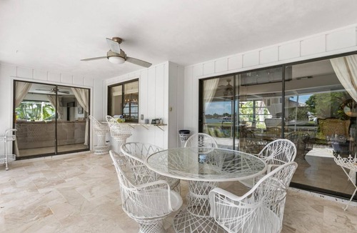 Isles of Capri House | House ∙ 2 bedrooms ∙ 4 guests