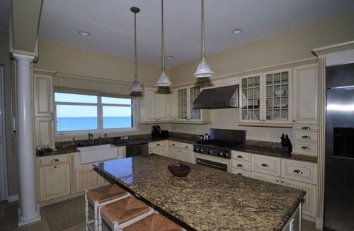 Aquarina House | House ∙ 4 bedrooms ∙ 8 guests