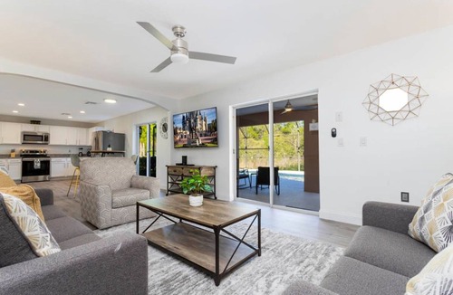 Lake Wilson Preserve House | House ∙ 5 bedrooms ∙ 12 guests