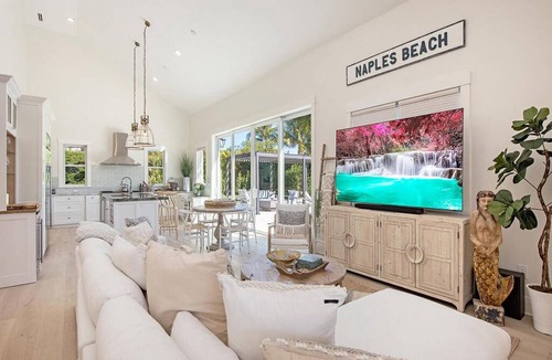 Old Naples House | House ∙ 5 bedrooms ∙ 10 guests