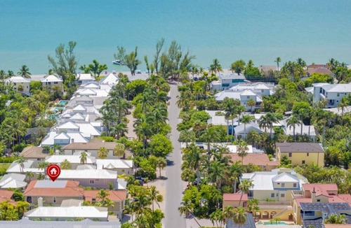 Captiva House | House ∙ 7 bedrooms ∙ 14 guests