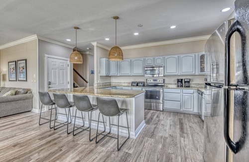 Long Bay Estates House | House across street from beach w/unobstructed view