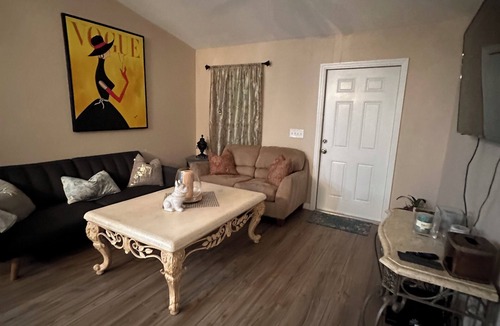 Fort Myers House | House centrally
