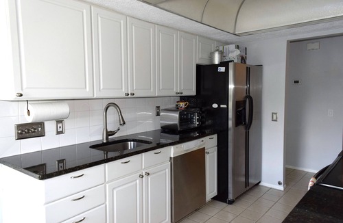Venice Gardens House | House in Venice Gardens, Heated Pool, Wi-Fi, Waterfront