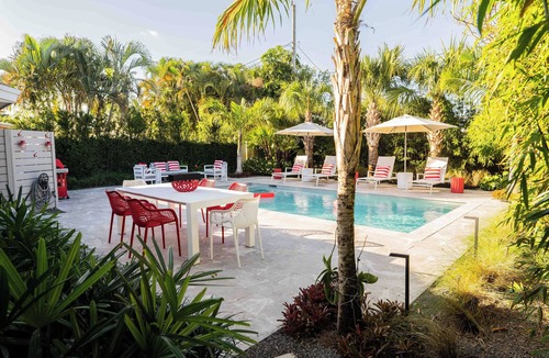 Survey Creek House | House of Paradise