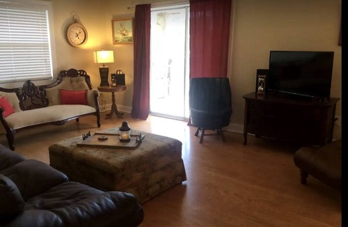 Brooksville House | House ∙ 1 bedroom ∙ 11 guests