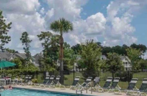 Bluffton House | House with a view/sleep upto 6 Guest, pets welcome