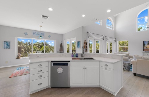 Heron's Landing House | Huge savings for March April and May!