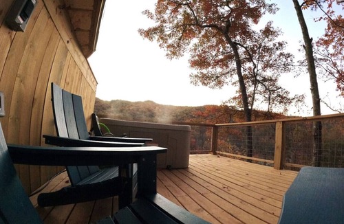 Balsam Grove House | Hummingbird Dome | Private Sauna and Hot tub