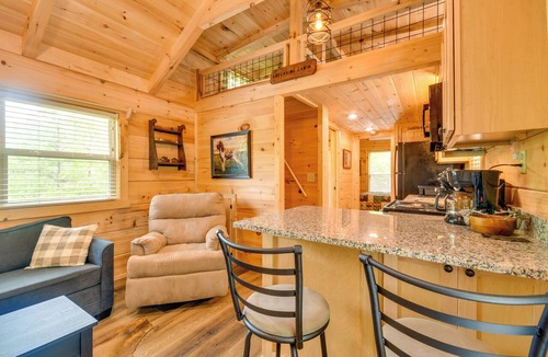 Bostic Cabin | Hunt & Fish Nearby! Peaceful & Remote Bostic Cabin