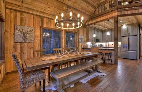 Epworth Cabin | Hunter's Treehouse | $279 Off Your Stay!