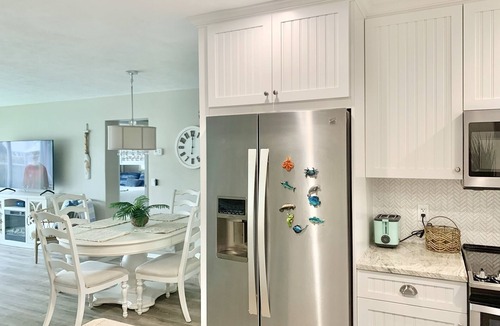 Springs at Kings Bay Condo | Hunter Springs View, Relaxing Waterfront Retreat - 90 day min