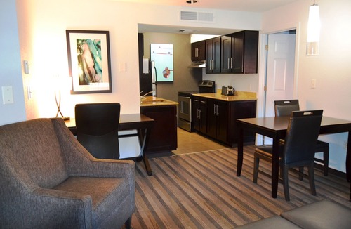 Mount Laurel Hotel | HYATT house Mt. Laurel