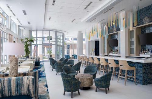 Pineapple Grove Arts District Hotel | Hyatt Place Delray Beach