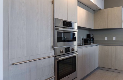 Hallandale Beach Condo | HYDE BEACH HOUSE - Amazing Bay Views - Unit 909