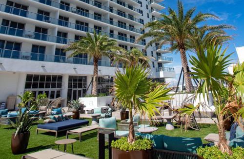 Hollywood South Central Beach Resort | HYDE Beach House Apartments