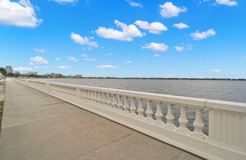 Hyde Park House | Hyde Park Hydeaway | Stunning Home w/Heated Pool!