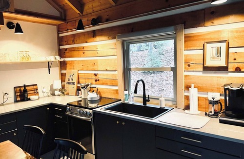 Cashes Valley Cabin | Hygge House | $139 Off Your Stay!